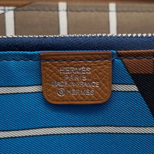 将图像加载到图库查看器中，HERMES Azap Long silk in Gold Epsom
