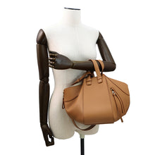 Load image into Gallery viewer, LOEWE hammock BrownA538S35X51 Calf Leather Size Small
