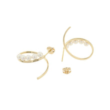 将图像加载到图库查看器中，TASAKI A Fine Balance Earrings 18K Yellow Gold
