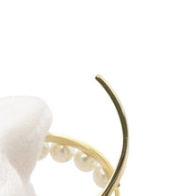 Load image into Gallery viewer, TASAKI A Fine Balance Earrings 18K Yellow Gold
