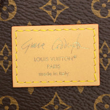 Load image into Gallery viewer, LOUIS VUITTON Bag Charm・Sleeping Cat Door Sign ArizonaM02947 Monogram
