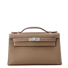 将图像加载到图库查看器中，HERMES PochetteKelly Etoupe Swift Leather
