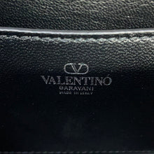 将图像加载到图库查看器中，Valentino Garavani RockStudded Shoulder Bag Silver3W2B0M42QTE Patent Leather
