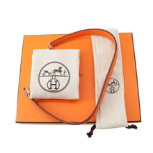 将图像加载到图库查看器中，HERMES Neo Evelyne Jaune d&#39;or/Feu Toile Officier Swift Leather Size TPM
