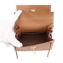Load image into Gallery viewer, HERMES Mini Kelly Gold Courchevel Size 20
