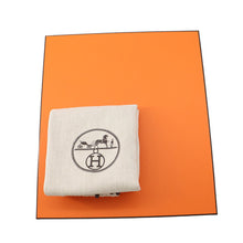 Load image into Gallery viewer, HERMES Neo Garden Gold Negonda Leather Size 23
