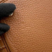 将图像加载到图库查看器中，HERMES Bolide Gold Taurillon Clemence Size 31
