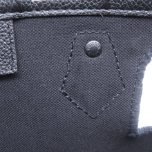 将图像加载到图库查看器中，LOUIS VUITTON With Holes NoirM45887 Monogram Empreinte Leather Size PM
