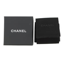 Load image into Gallery viewer, CHANEL CC Logo Denim Heart Motif Earrings NavyABC742 Gold Plated Resin
