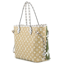 将图像加载到图库查看器中，LOUIS VUITTON Neverfull Khaki/Beige/WhiteM44568 Monogram Monogram Giant Size MM
