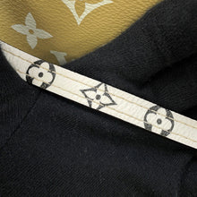 将图像加载到图库查看器中，LOUIS VUITTON Neverfull Khaki/Beige/WhiteM44568 Monogram Monogram Giant Size MM
