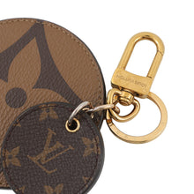 Load image into Gallery viewer, LOUIS VUITTON Keychain Illustre Brown/NoirM69317 Monogram Monogram Reverse Canvas Giant
