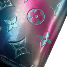 将图像加载到图库查看器中，LOUIS VUITTON Zippy Wallet Pink/BlueM90520 Monogram Vernis Leather
