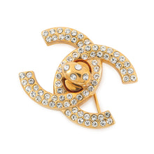 将图像加载到图库查看器中，CHANEL Turnlock CC Logo Brooch Gold Plated Rhinestone
