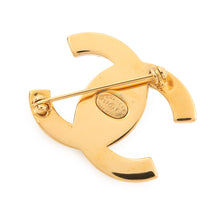 将图像加载到图库查看器中，CHANEL Turnlock CC Logo Brooch Gold Plated Rhinestone
