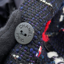 Load image into Gallery viewer, CHANEL Tweed Soutien Collar Coat Size 36 Navy/MulticolorP42157 Wool36% Cotton31% Acryl26% Nylon7%
