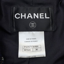 Load image into Gallery viewer, CHANEL Tweed Soutien Collar Coat Size 36 Navy/MulticolorP42157 Wool 36% Cotton31% Acryl26% Nylon7%
