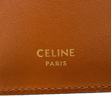 将图像加载到图库查看器中，CELINE Triomphe Passport Cover Black/Tan4M3432AK1.04BT PVC Leather
