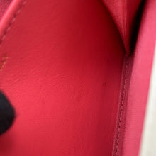 将图像加载到图库查看器中，CHANEL CHANEL19 Chain coin purse WhiteAP1787 Lambskin
