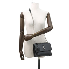 Load image into Gallery viewer, SAINT LAURENT PARIS Sunset ChainShoulder Black442906 Leather Size Medium
