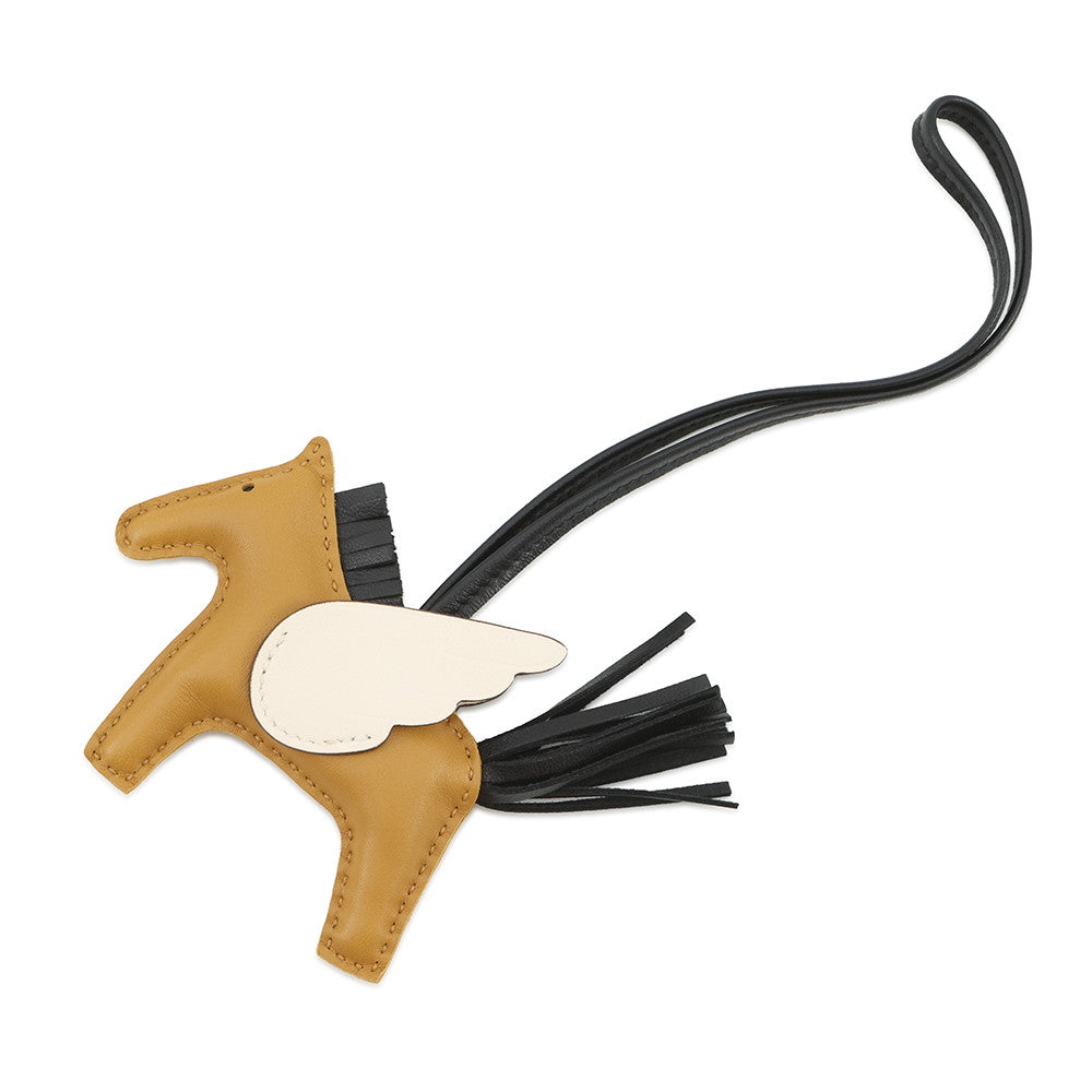 HERMES Rodeo Pegasus Machete / Black / Nata Lambskin Size PM