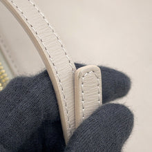 将图像加载到图库查看器中，CELINE Trio Shoulder Bag Gray171453 Leather Size Large
