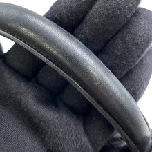 将图像加载到图库查看器中，CHANEL Top handle Black Lambskin
