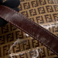 将图像加载到图库查看器中，FENDI Mamma bucket Brown Patent Leather
