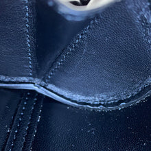 Load image into Gallery viewer, JIL SANDER Cannoli BlackJ08WD0008 Leather Size Mini
