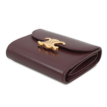 将图像加载到图库查看器中，CELINE Small flap wallet Triomphe Deep burgundy10D783GVE.28DG Goatskin Leather
