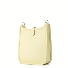 Load image into Gallery viewer, HERMES Evelyne Long Amazon Jaune Milton Taurillon Clemence Size TPM
