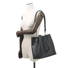 将图像加载到图库查看器中，LOUIS VUITTON Neonoe NoirM54366 Epi Leather
