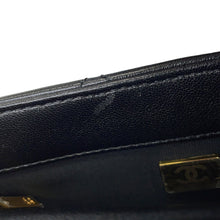 将图像加载到图库查看器中，CHANEL Matelasse Small Flap Bag BlackAS3214 Lambskin
