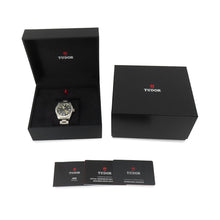 将图像加载到图库查看器中，TUDOR Black Bay Pro W39mm Stainless Steel Black DialM79470-0001
