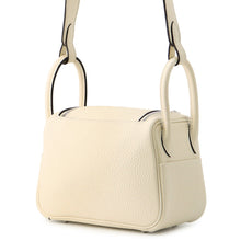 将图像加载到图库查看器中，HERMES Lindy Cream Taurillon Clemence Size Mini
