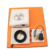 将图像加载到图库查看器中，HERMES Kelly Retourne Black Togo Leather Size 25
