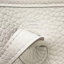 Load image into Gallery viewer, HERMES Evelyne Long Beton Taurillon Clemence Size TPM
