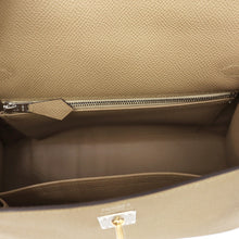 Load image into Gallery viewer, HERMES Kelly Sellier Poussiere Epsom Size 25
