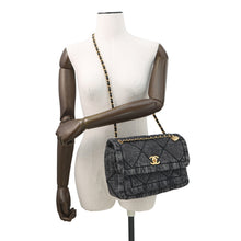 将图像加载到图库查看器中，CHANEL Matelasse Flap Bag BlackAS5737 Washed Denim
