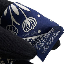 将图像加载到图库查看器中，HERMES Twilly Leopard・Bandana Blanc/Marine/Black Silk100%

