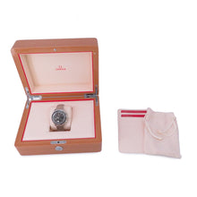 将图像加载到图库查看器中，OMEGA Speedmaster Date W40mm Stainless Steel Gray Dial323.30.40.40.06.001
