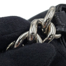 将图像加载到图库查看器中，CHANEL Baguette ChainShoulder Bag Black Leather
