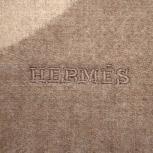 将图像加载到图库查看器中，HERMES Cashmere Scarf &quot;Maillon&quot; TGM Natural / Beige・CineH394825T Cashmere100%
