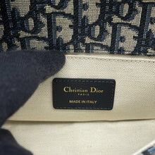 Load image into Gallery viewer, Dior Bobby East West NavyM9335UTZQ Cotton Calf Leather
