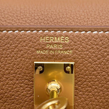Load image into Gallery viewer, HERMES Kelly Gold Togo Leather Size 25
