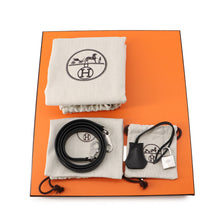 Load image into Gallery viewer, HERMES Kelly Retourne Black Vosheri Size 25
