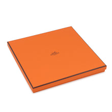 将图像加载到图库查看器中，HERMES Carre Royal Tiger Carousel Size 90 Beige・Dore/Indigo/Creme Silk100%
