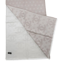 将图像加载到图库查看器中，CHANEL CC Logo Stole Greige Silk100%
