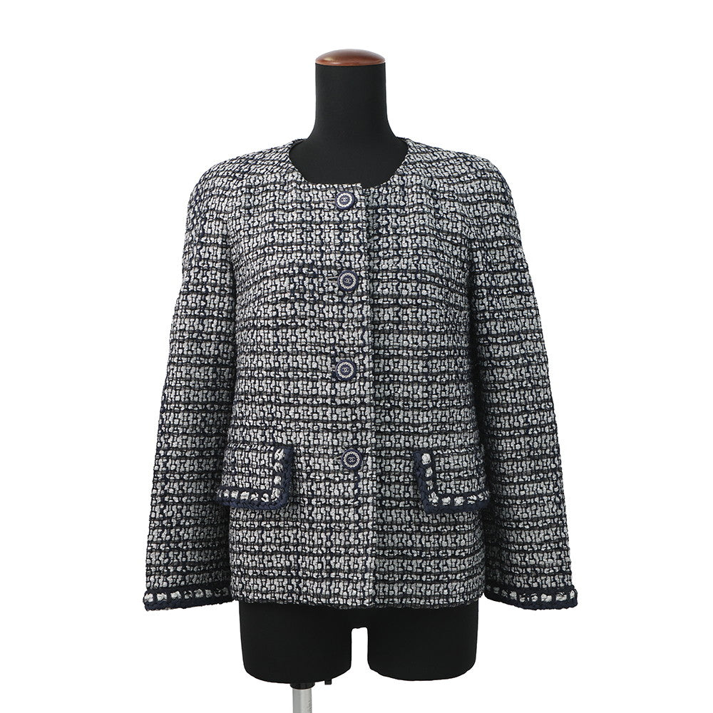 CHANEL Collarless Tweed Jacket Size 36 Gray/Navy/SilverP60886 Viscose 47% Polyamide 30% Cotton 16% Polyester 5% Metal Polyester 2%