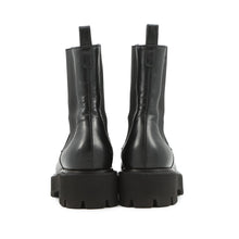 将图像加载到图库查看器中，CHANEL CC Logo Side Gore Short Boots BlackG38218 Leather Patent Leather Size 38C
